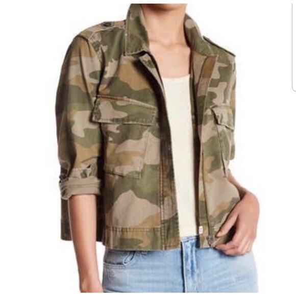 Melrose and Market Jackets & Blazers - Melrose & Market Camo Jacket Size L Large